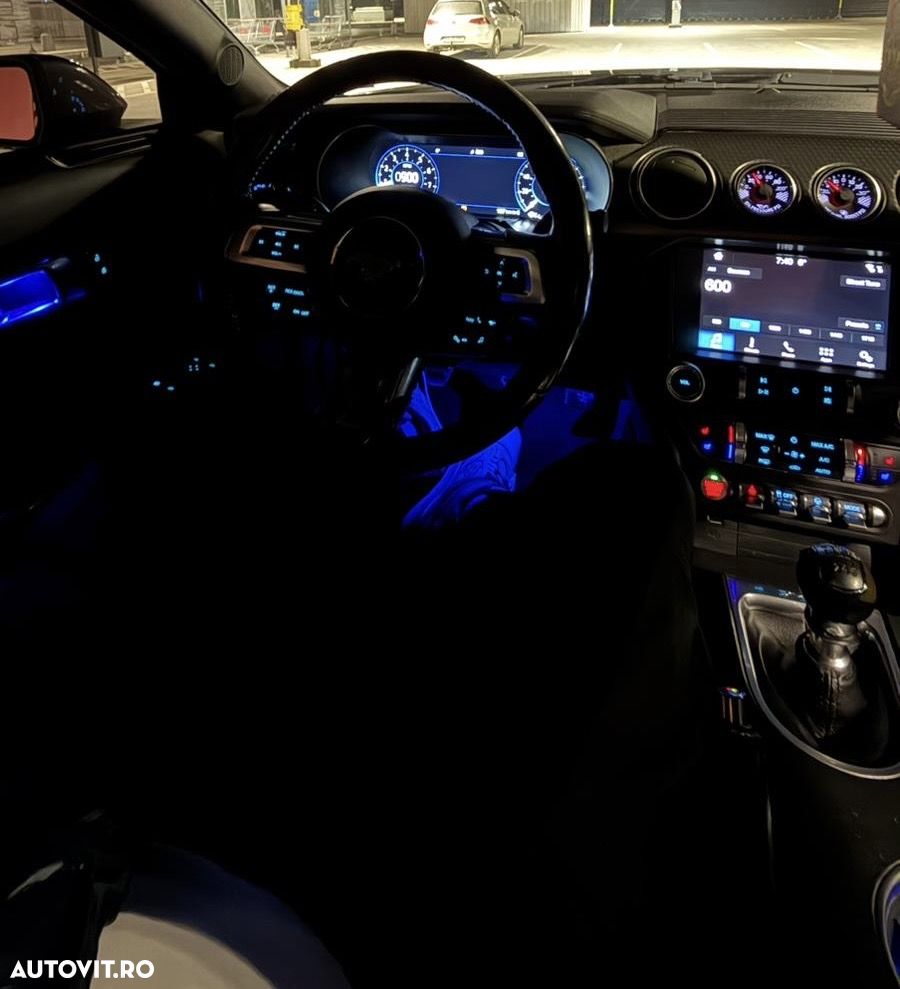 Ford Mustang 2.3 EcoBoost - 8