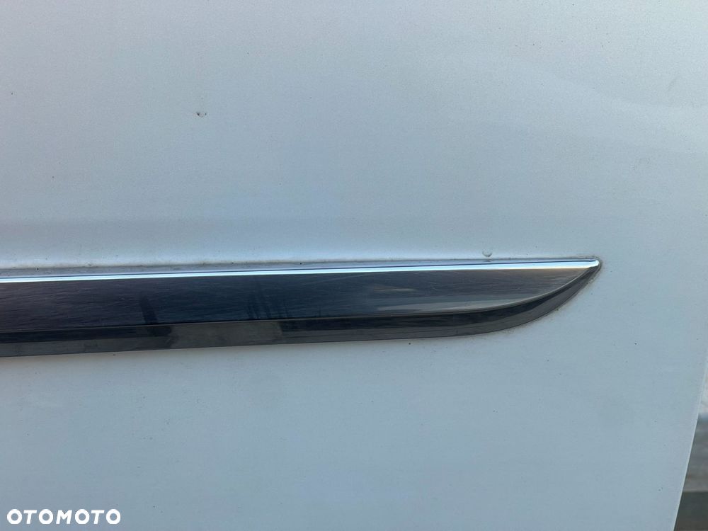 O3 CADILLAC ESCALADE IV 2014 - ESV LWB DRZWI TYLNE LEWE TYŁ SZYBA 23378567 - 10
