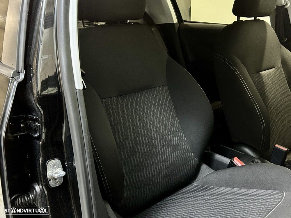 Peugeot 208 1.2 PureTech Style - 32