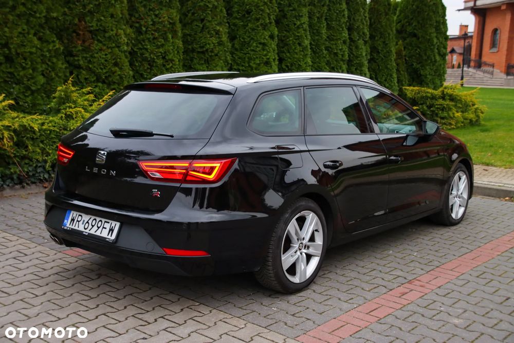 Seat Leon 2.0 TDI FR Black S&S DSG - 2