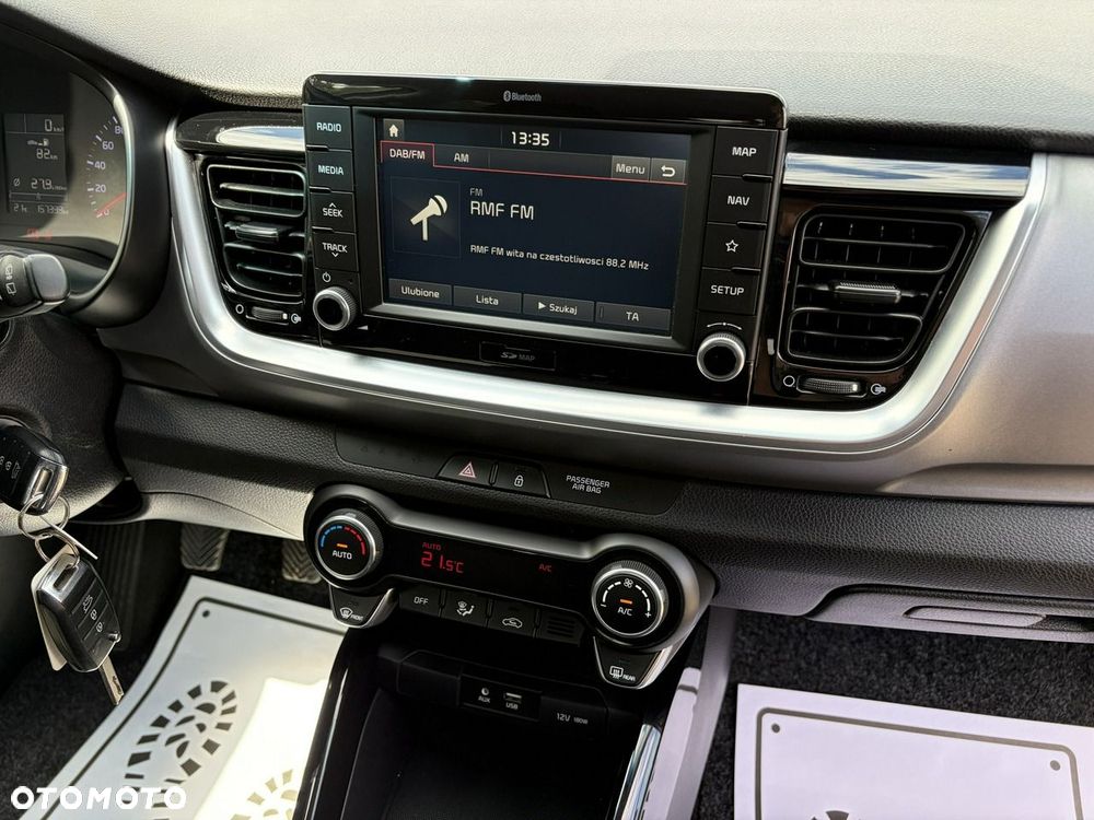 Kia Stonic - 11