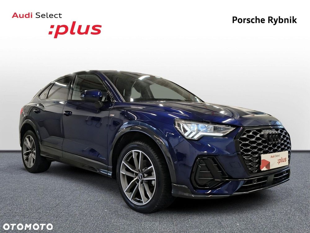 Audi Q3 Sportback - 8