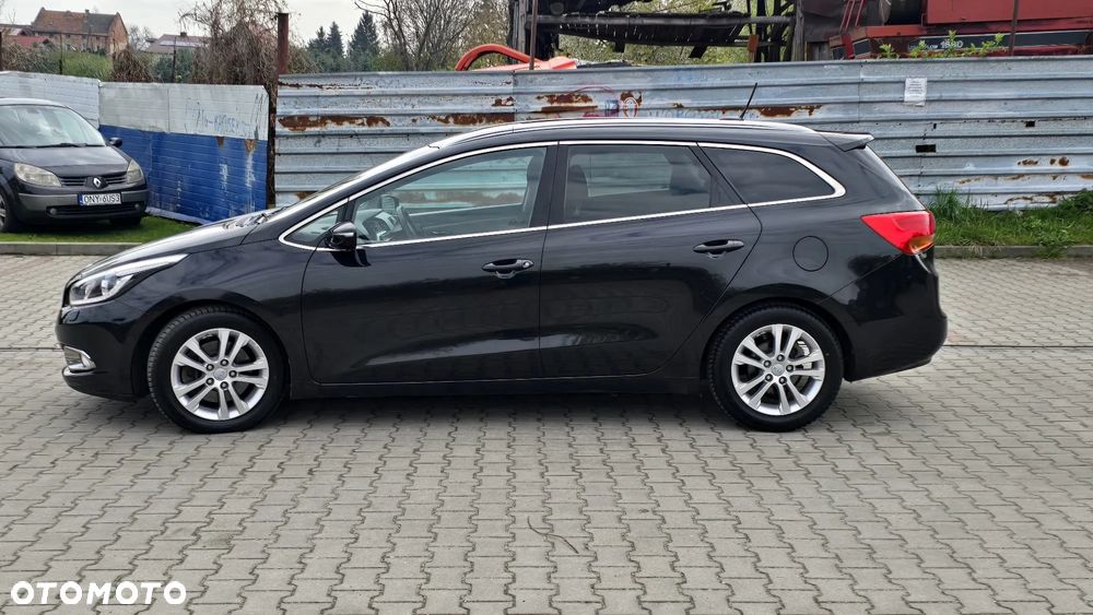 Kia Ceed 1.6 CRDi Business Line - 13