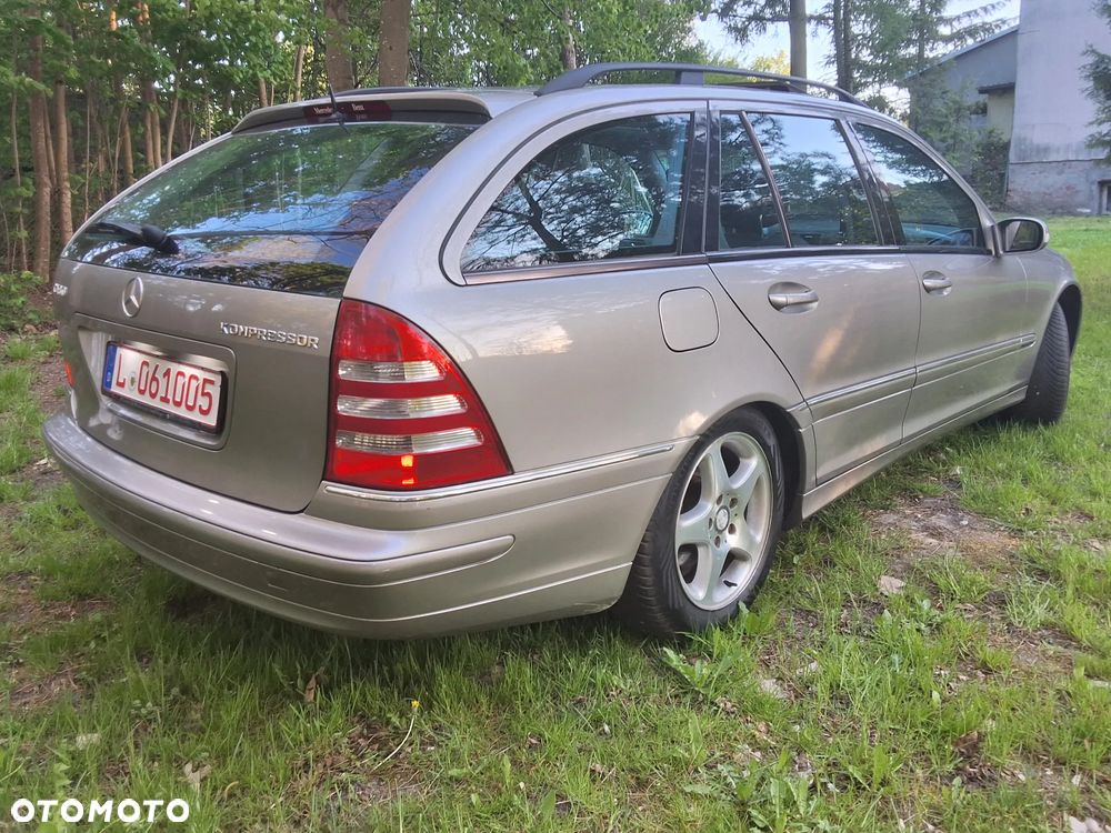 Mercedes-Benz Klasa C 200 Kompressor Avantgarde Sport Edition - 5