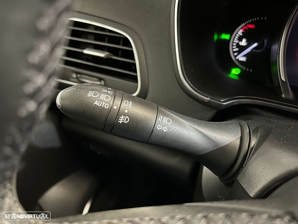 Renault Mégane Sport Tourer 1.5 dCi Bose Edition - 37