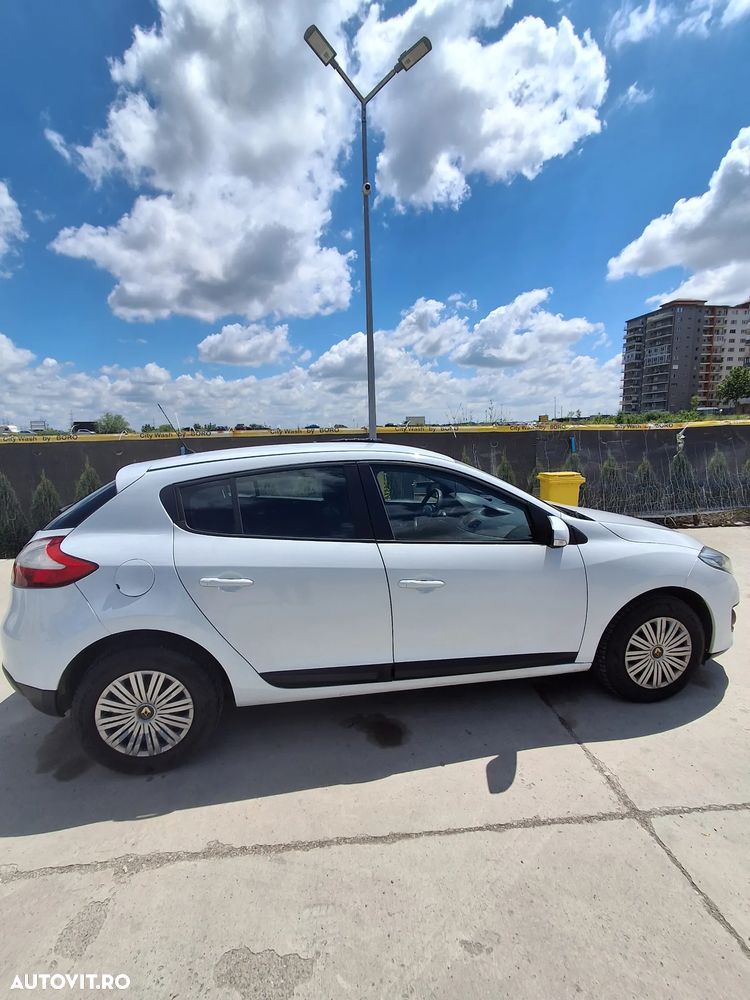 Renault Megane 1.5 dCi Expression - 6