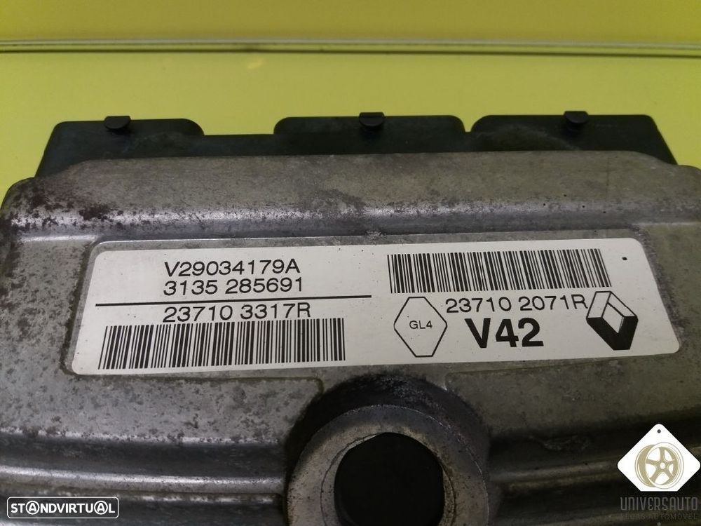 CENTRALINA MOTOR UCE DACIA SANDERO 2013 - 4