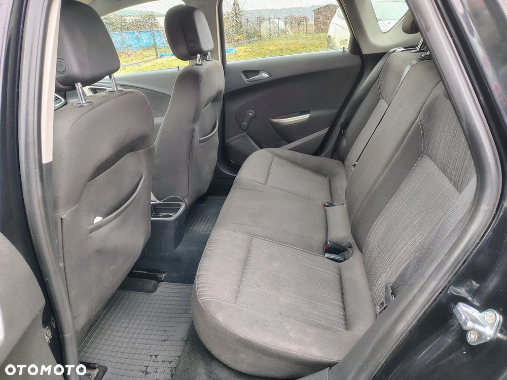 Opel Astra 1.6 - 10