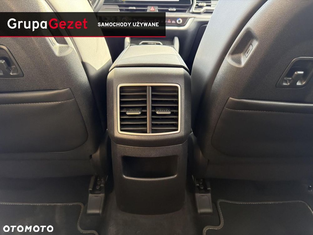 Kia Sportage 1.6 T-GDI Business Line 4WD DCT - 36