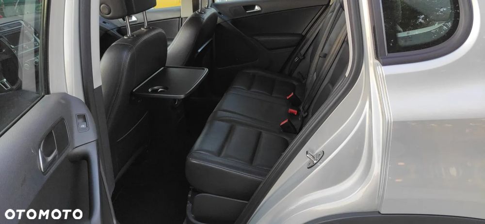 Volkswagen Tiguan 2.0 TDI DPF 4Motion BlueMotion Technology DSG Trend & Fun - 18