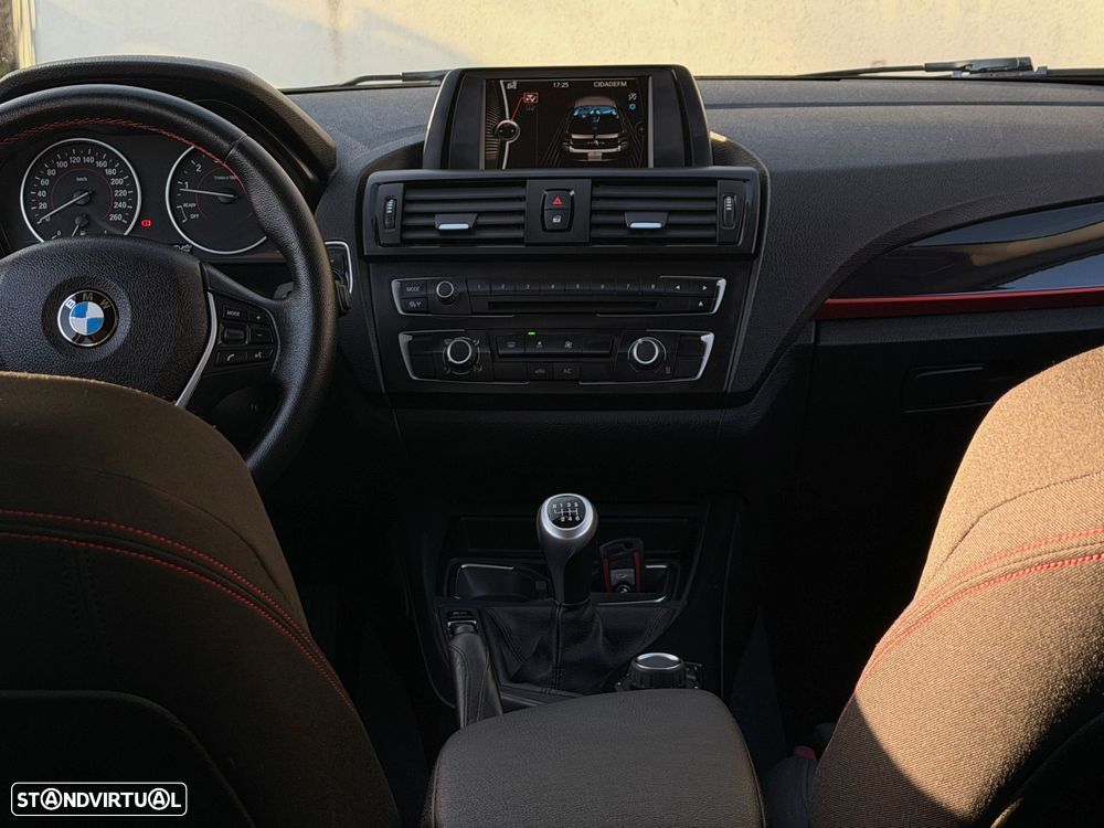 BMW 116 i Sport Line - 32