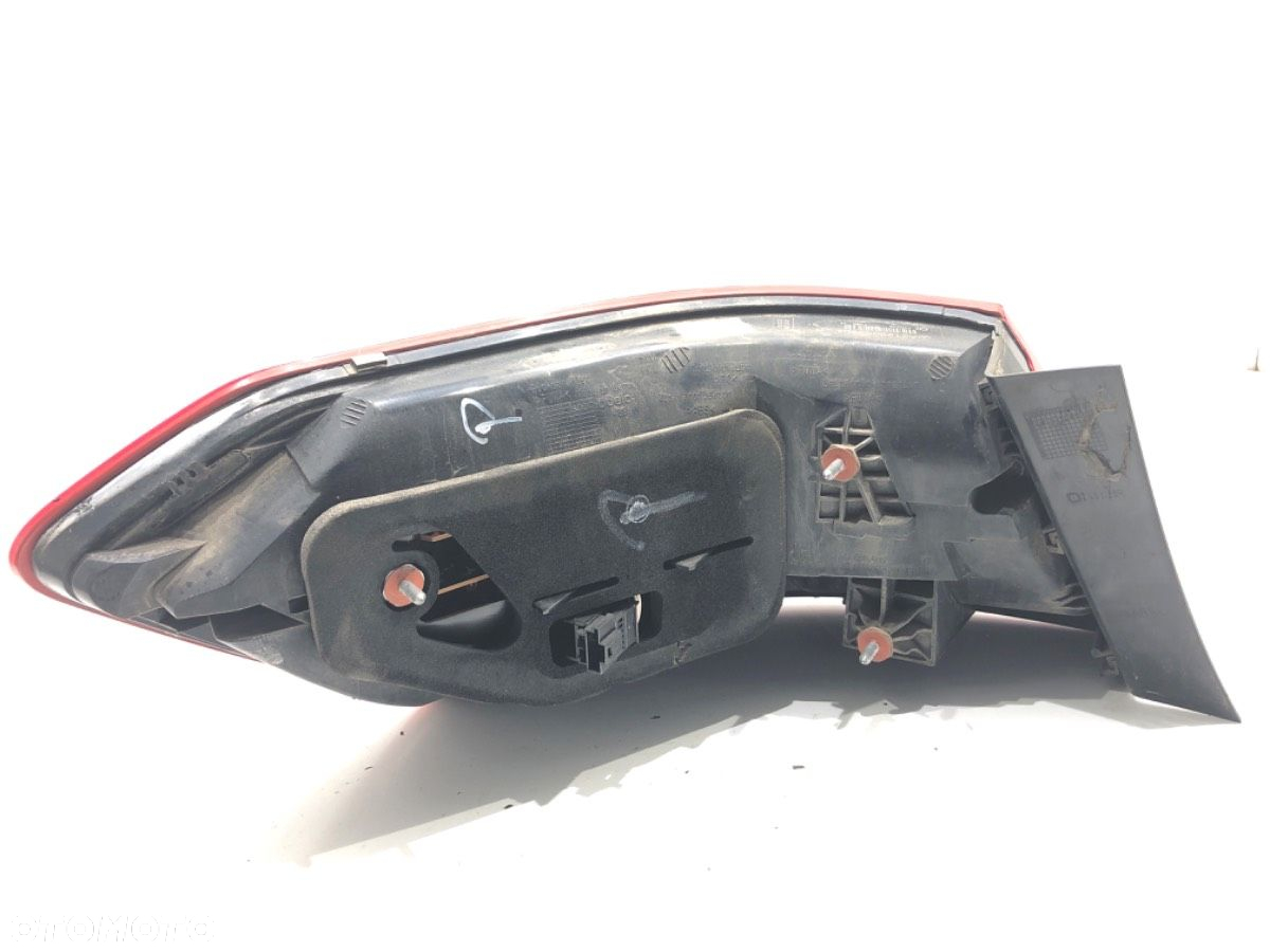 LAMPA PRAWY TYŁ - 605.00 PLN - MERCEDES-BENZ KLASA E (W212) 2009 - 2016 E 350 BlueTEC (212.024) 155 - 3