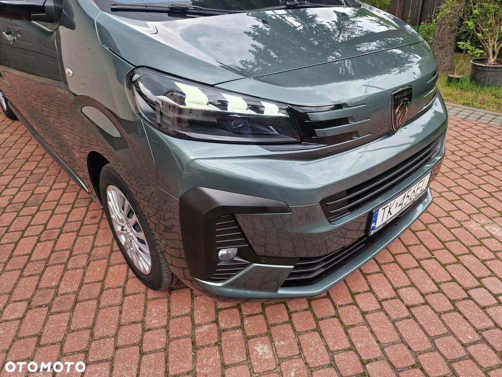 Peugeot Traveller 2.0 BlueHDi Long Business EAT8 - 8