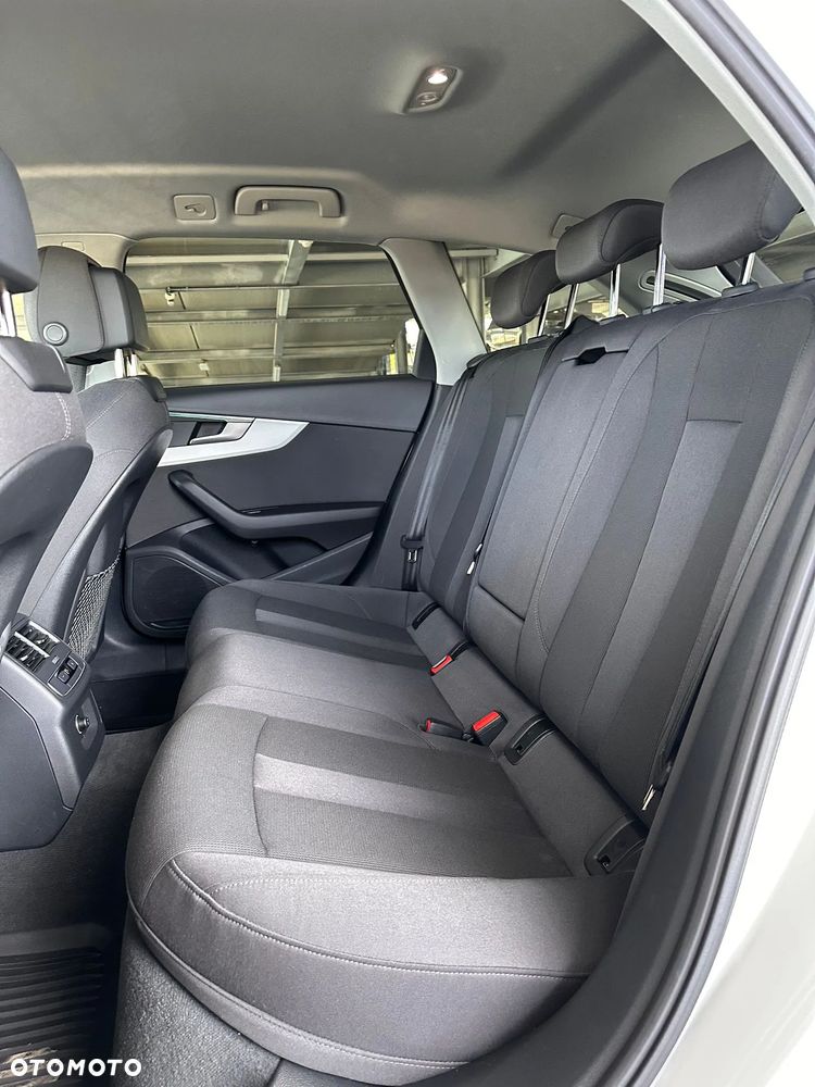 Audi A4 Avant 35 TDI mHEV Advanced S tronic - 34