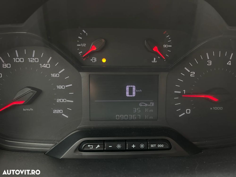 Peugeot Partner - 17