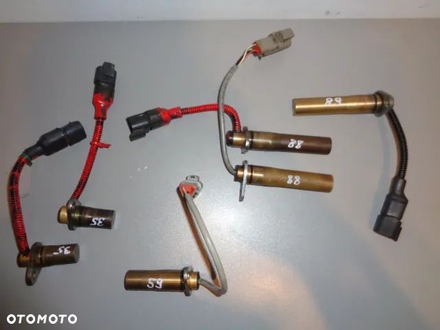 Czujnik skrzyni biegów mostu WOM McCormick XTX TTX - 2