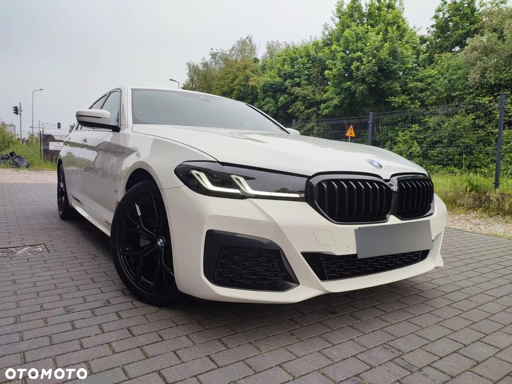 BMW Seria 5 520d Efficient Dynamics M Sport sport - 2