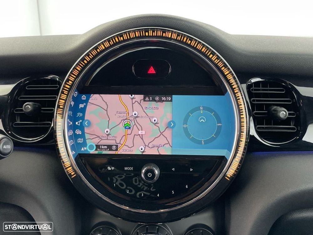 MINI 3 Portas Cooper SE Classic - 25