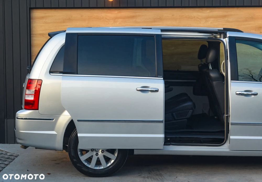 Chrysler Grand Voyager 2.8 CRD Automatik Limited - 11