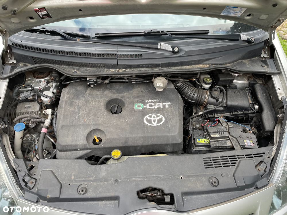 Toyota Corolla Verso - 17
