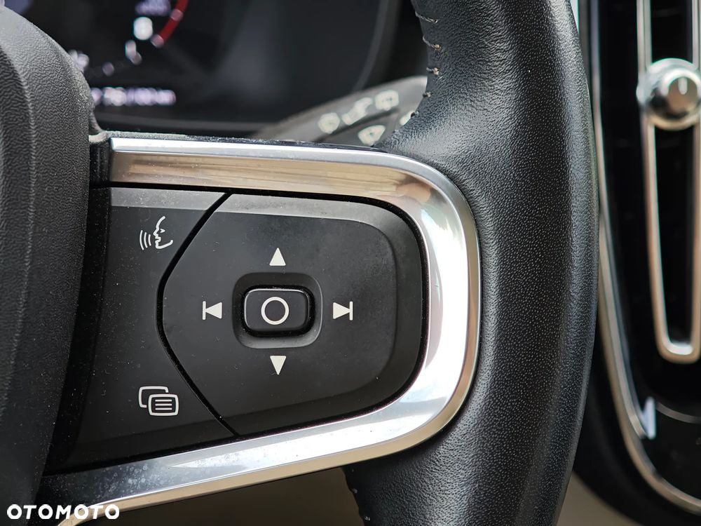 Volvo XC 40 T4 Inscription - 25