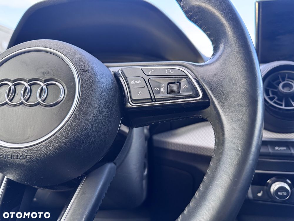 Audi Q2 - 19