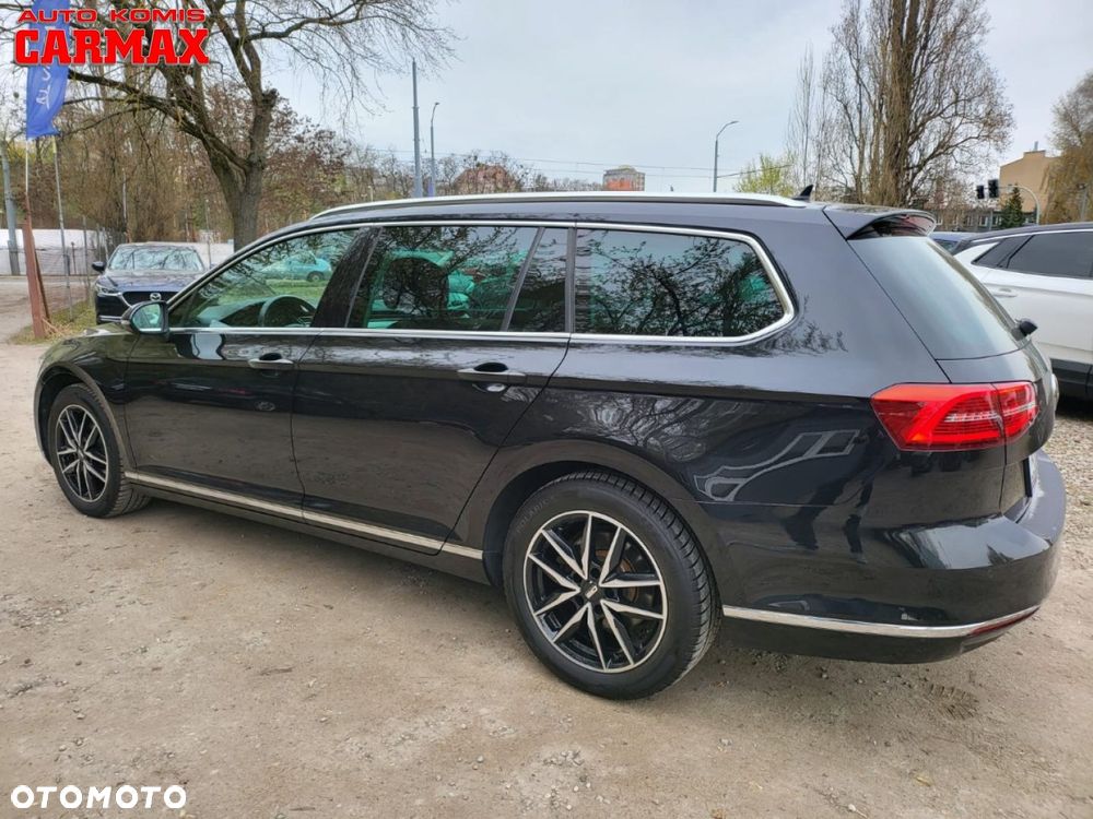 Volkswagen Passat - 5