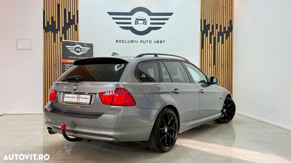 BMW Seria 3 320d DPF Touring - 5