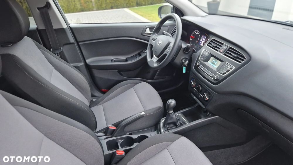 Hyundai i20 1.2 Select - 11