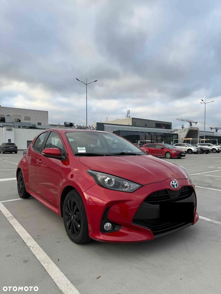 Toyota Yaris - 1