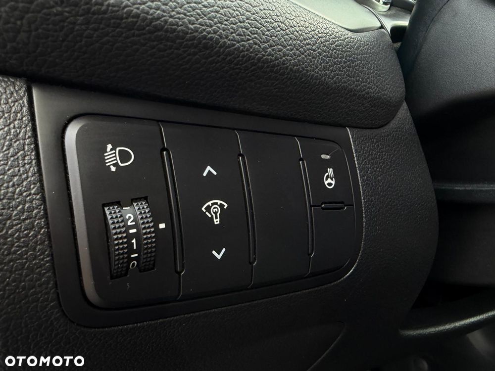 Kia Ceed 1.6 GDI Fifa World Cup Edition - 24