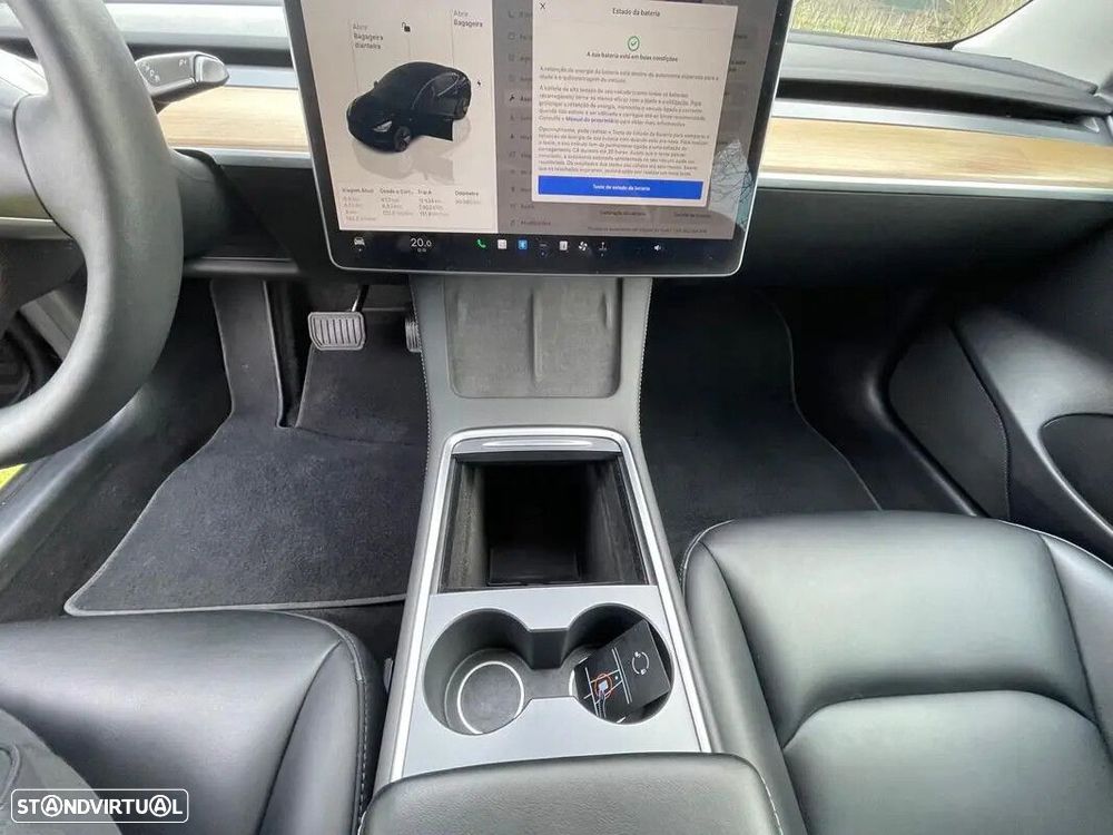 Tesla Model 3 - 14