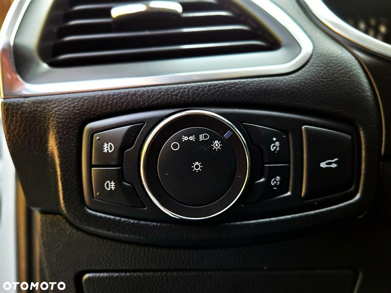 Ford S-Max - 23