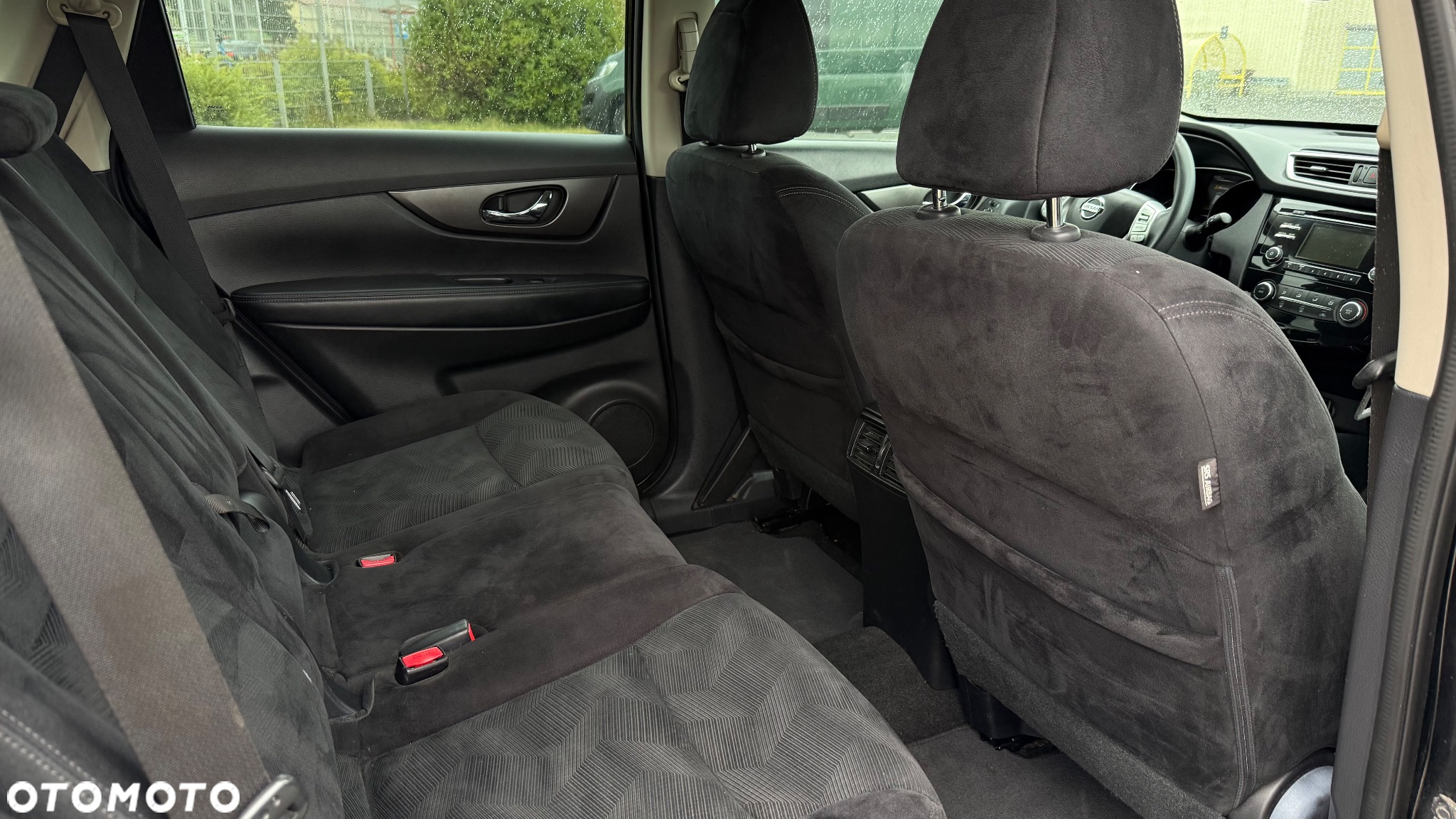 Nissan Rogue - 9