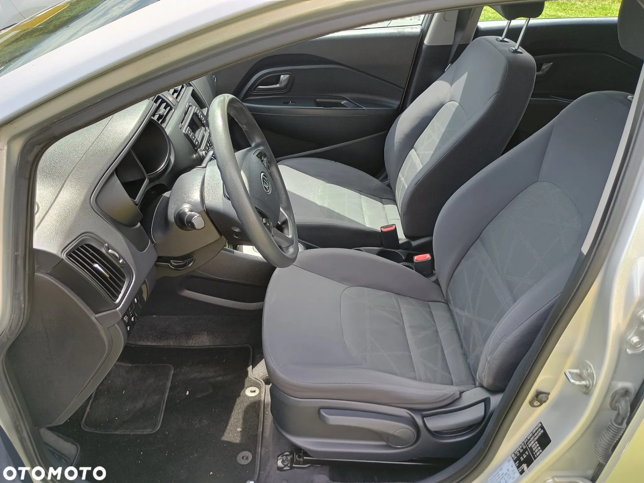 Kia Rio 1.4 Dream-Team Edition - 27
