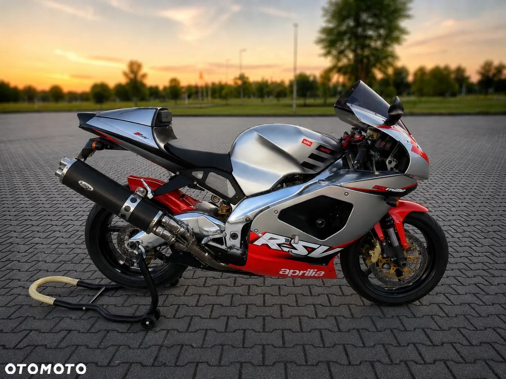 Aprilia RSV - 1