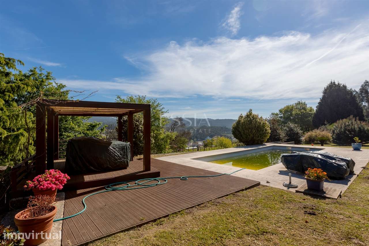 Quintinha com 4 Suites e Piscina | Penafiel - Grande imagem: 4/52