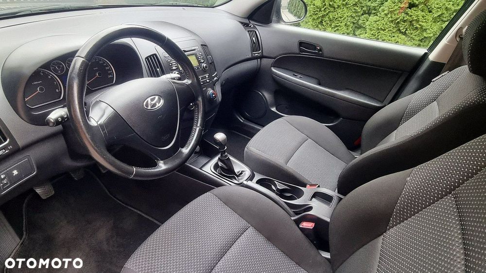 Hyundai i30 - 11
