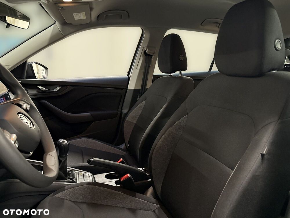Skoda Kamiq 1.0 TSI Essence - 13