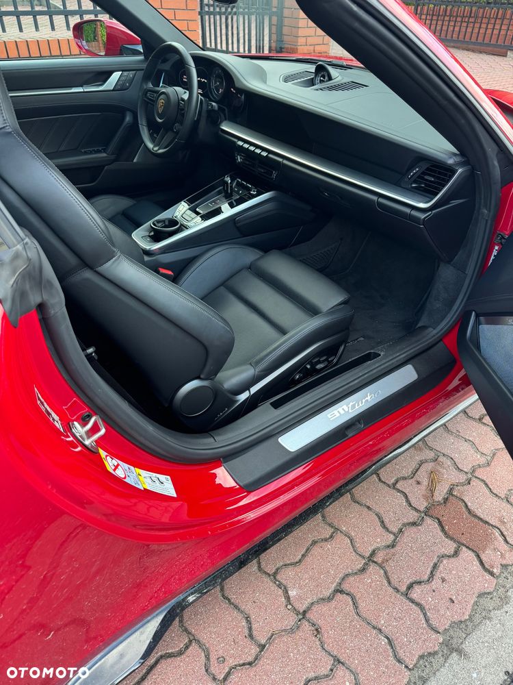 Porsche 911 Carrera Turbo - 9