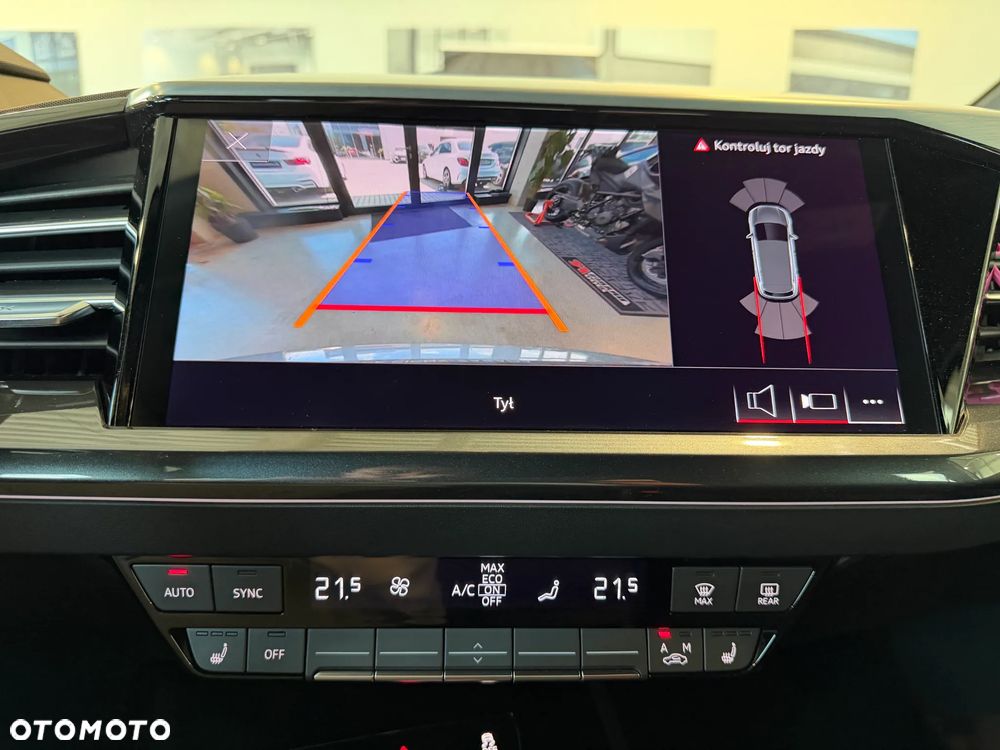 Audi Q4 e-tron 50 77kWh Quattro S Line - 32