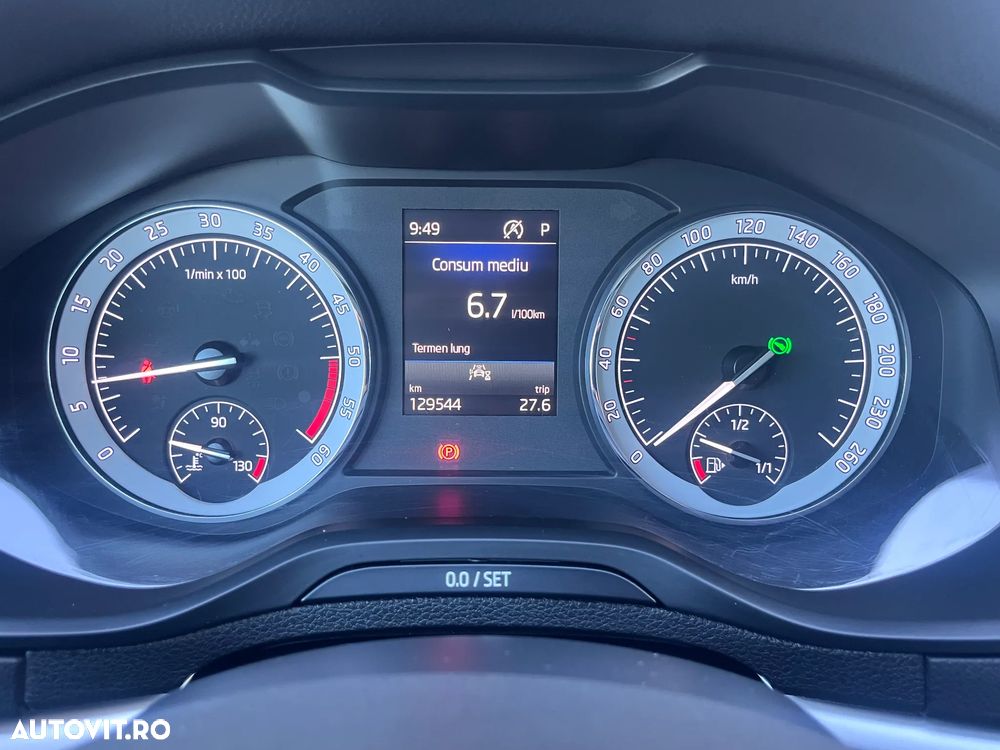 Skoda Karoq 1.6 TDI DSG Ambition - 12