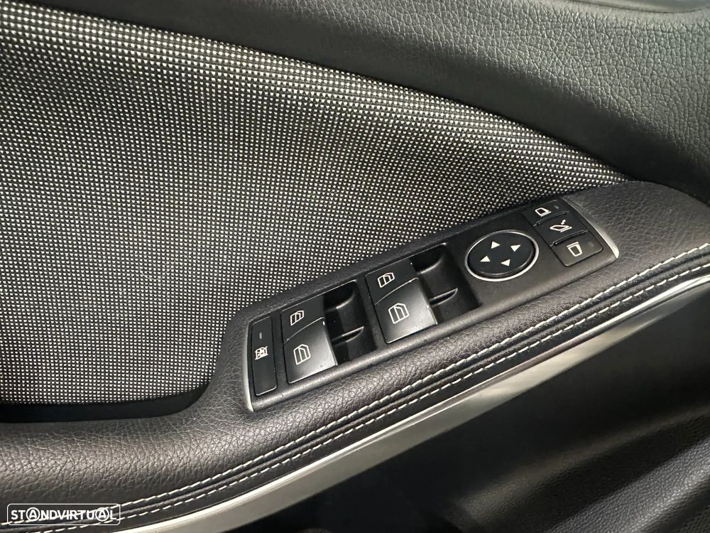 Mercedes-Benz A 180 d AMG Line - 10
