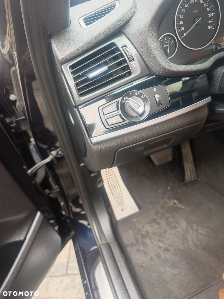 BMW X3 35d xDrive - 24