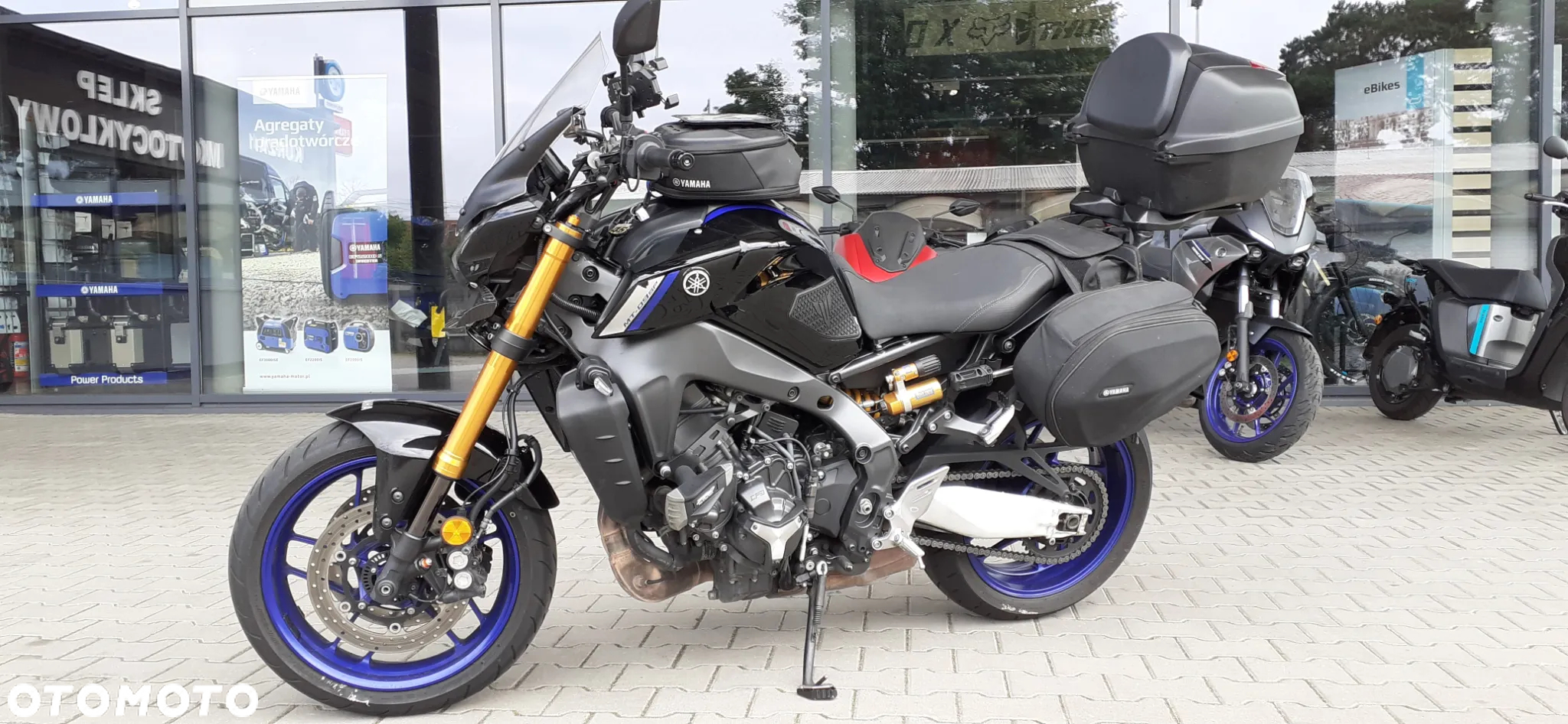 Yamaha MT - 8