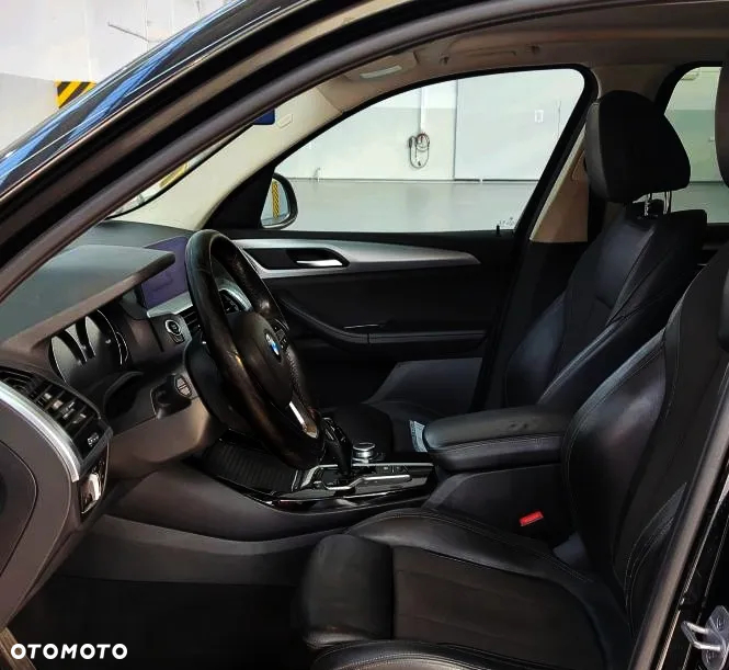 BMW X3 xDrive20i Advantage sport - 7