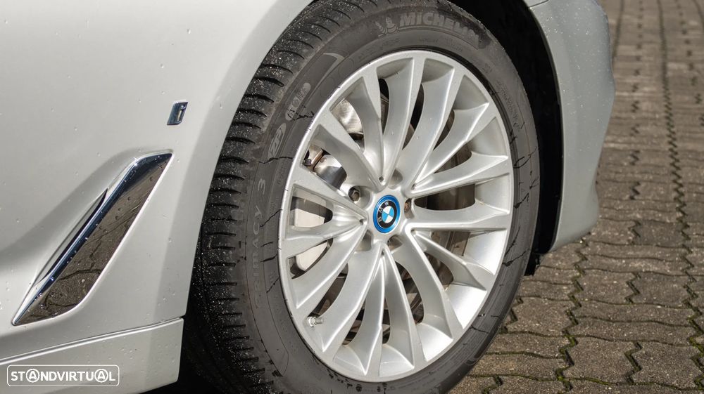 BMW 530 e iPerformance - 10
