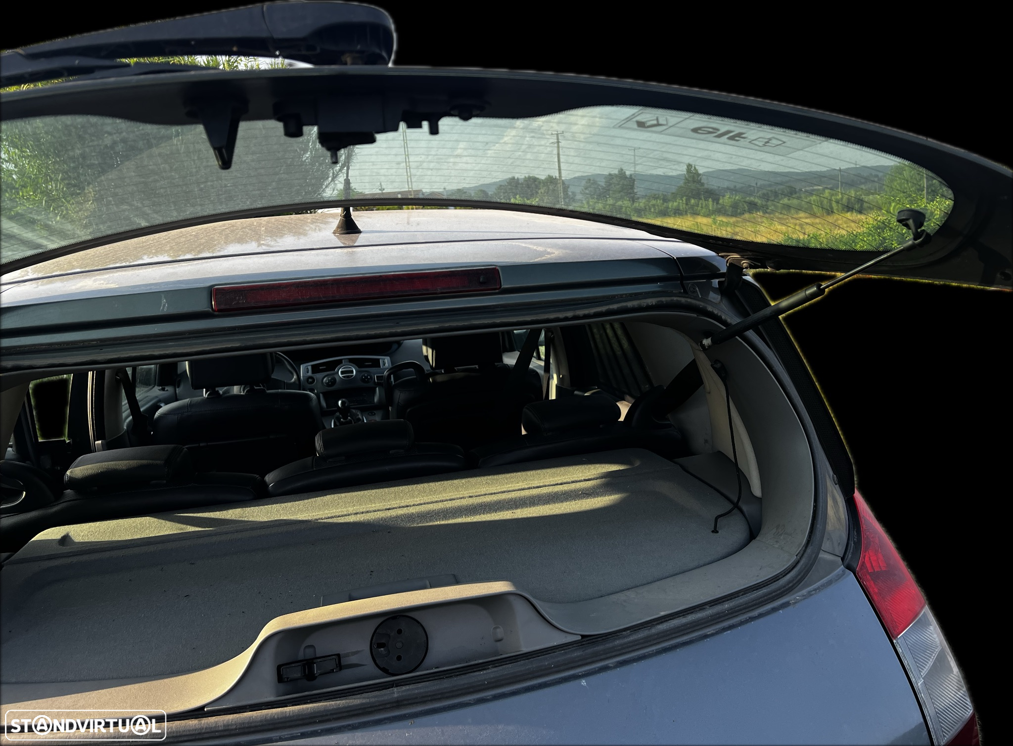 Renault Scénic 1.5 dCi Confort - 6