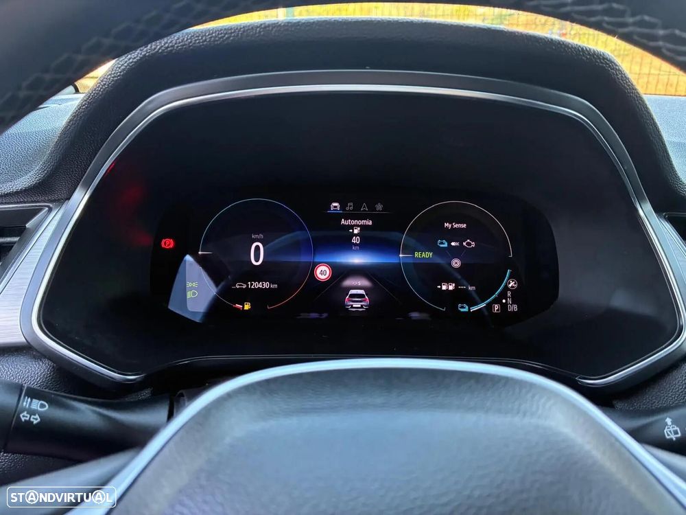 Renault Captur - 23