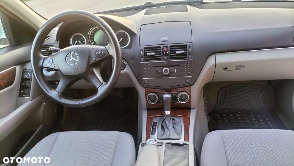 Mercedes-Benz Klasa C 200 CDI DPF Automatik Elegance - 14